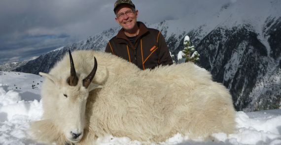 Alaska Guided Hunting Trips with Guides Joe & Joey Klutsch